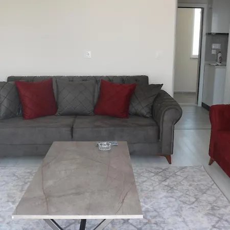 Aparthotel Karmi Life Konaklama 1 *